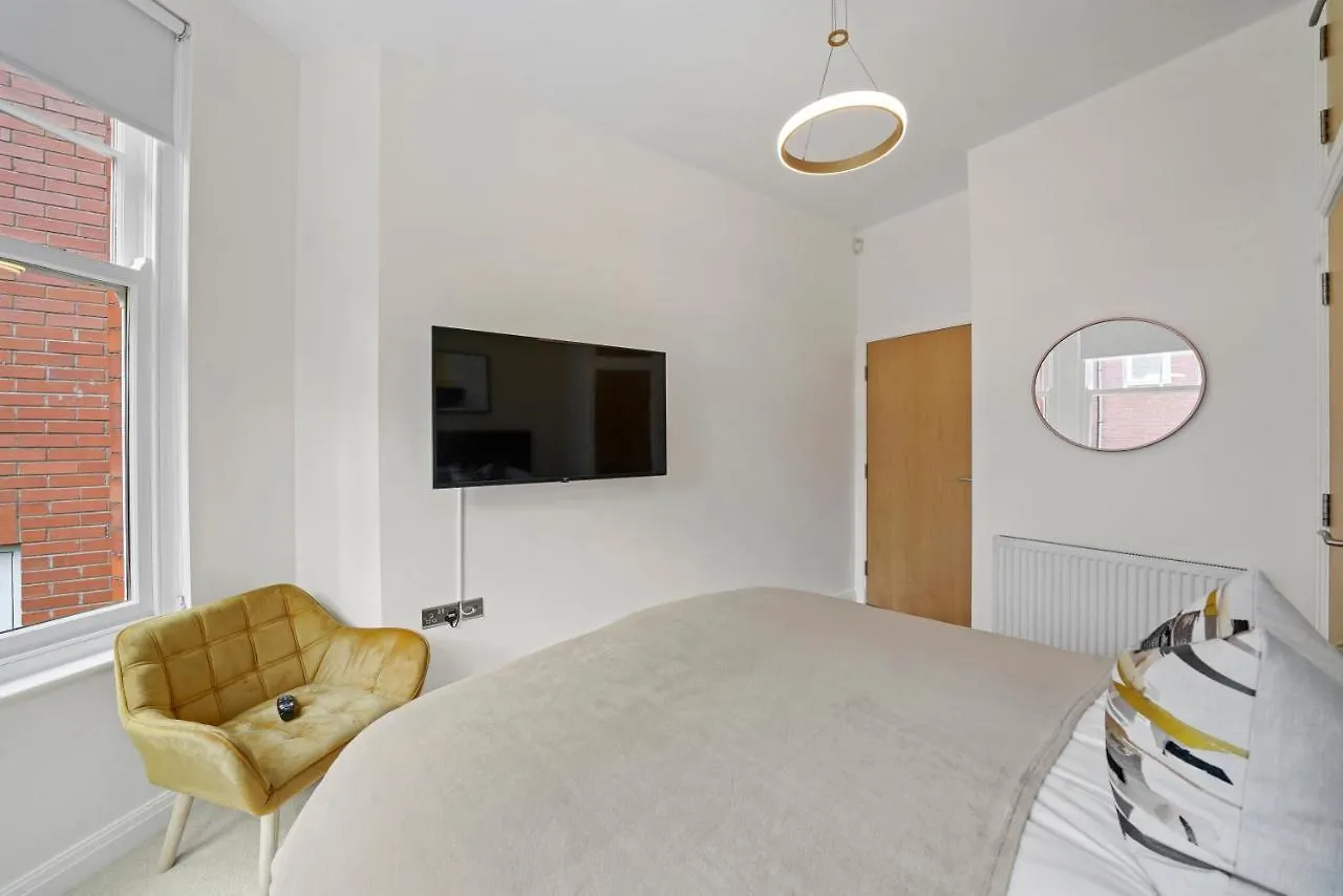 Vikings Duplex Apartment City Centre With Free Parking 约克